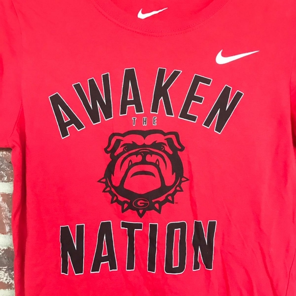 UGA tshirt - Picture 2 of 3